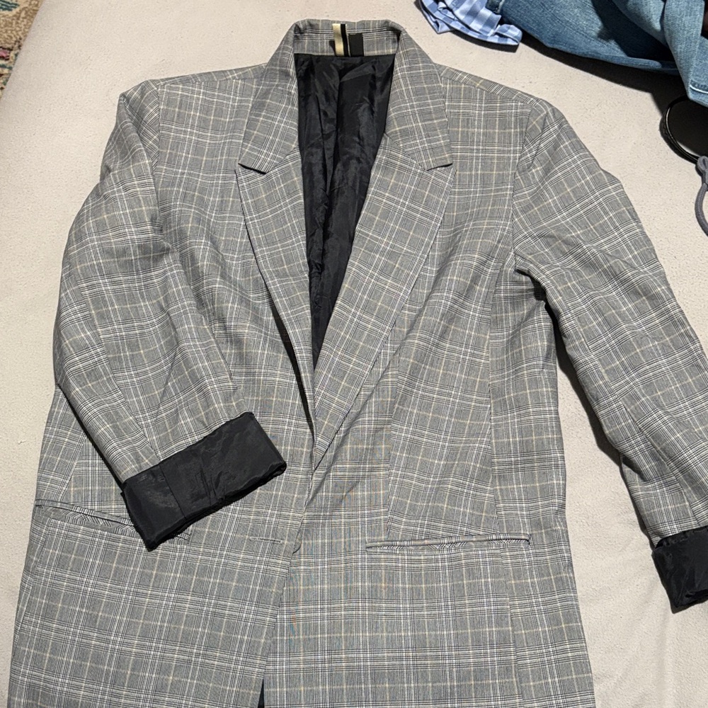 Gray Plaid Boxy Blazer